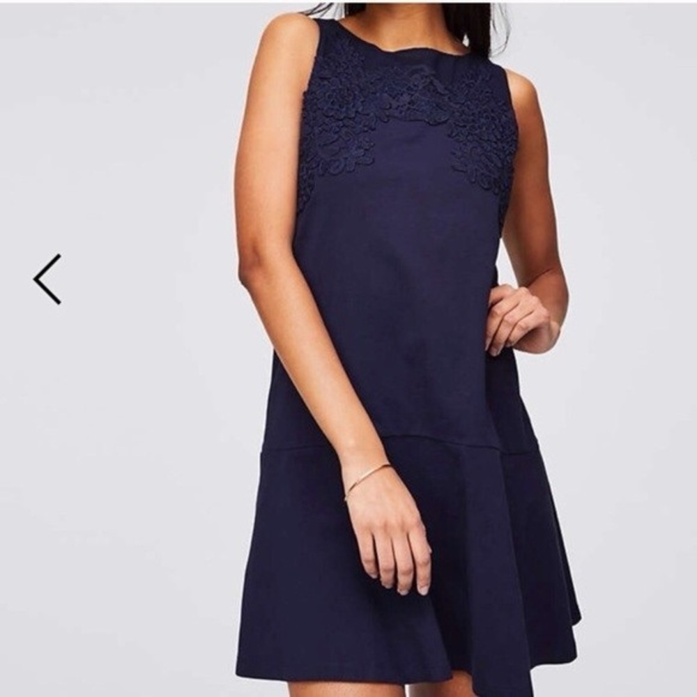 LOFT Women’s XS Navy Blue Sleeveless Dress